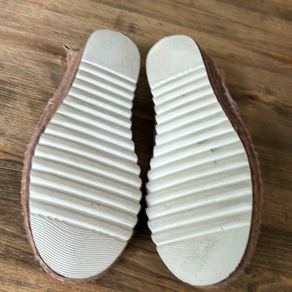 Agilis Barcelona Espadrilles - Picture 5 of 7